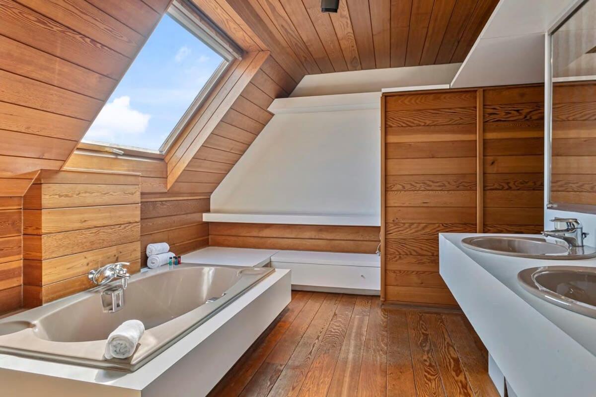 Eighties Modernist Design House With Garden Near The Beach Οστένδη Εξωτερικό φωτογραφία